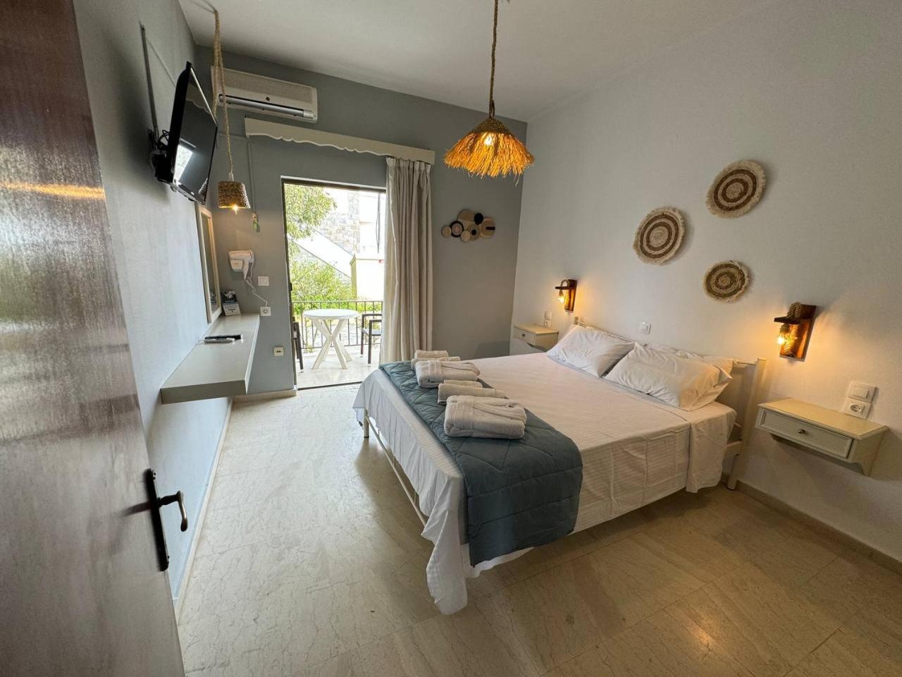 The 3 Little Pigs Apartments Sidari  Ngoại thất bức ảnh